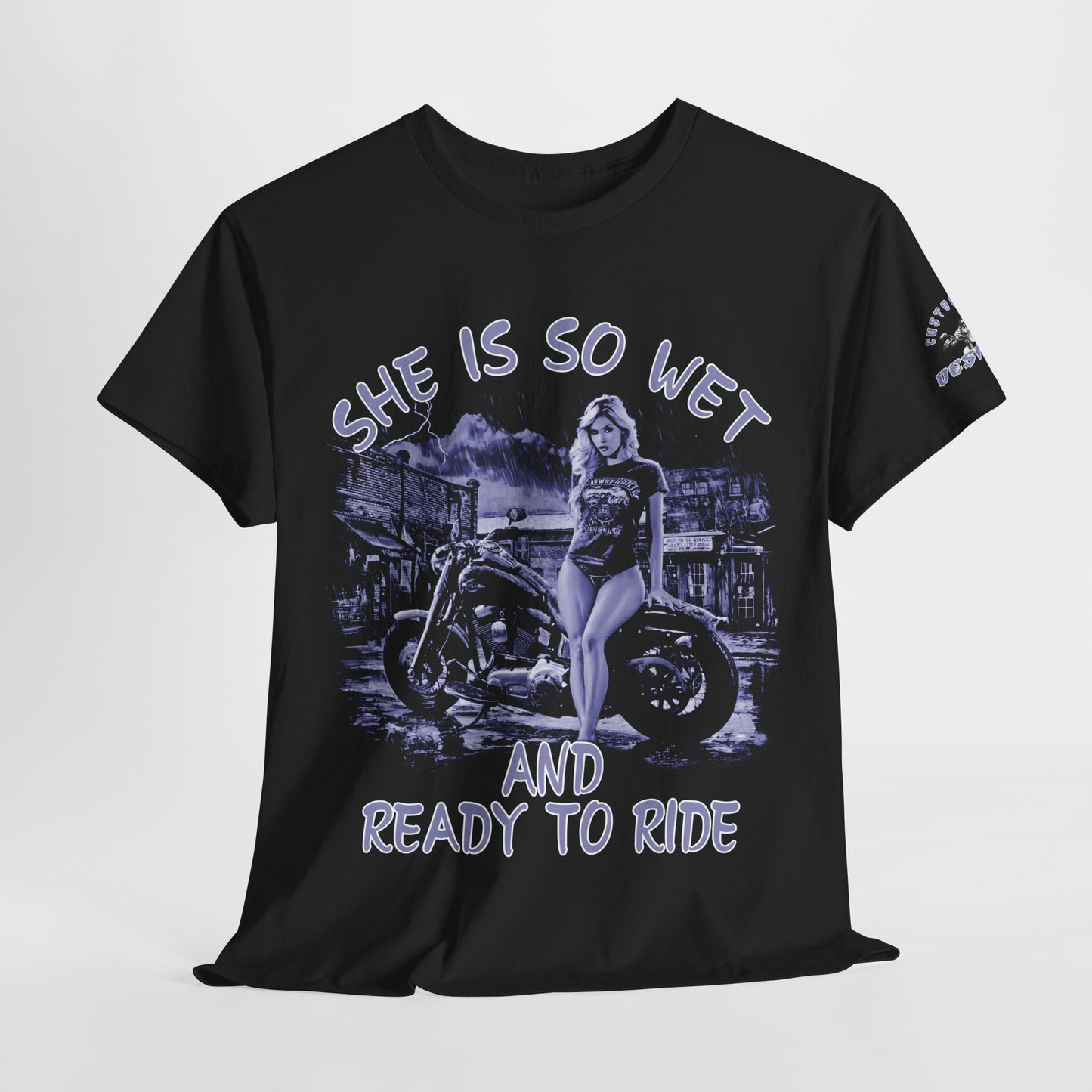SHE IS SO WET - Biker Graphic T-Shirt